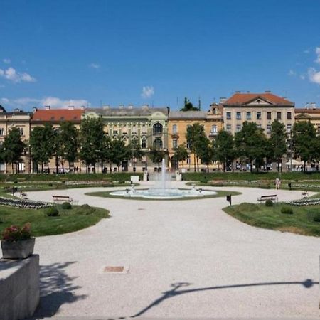 Nino Luxury Apartment Zagreb Luaran gambar